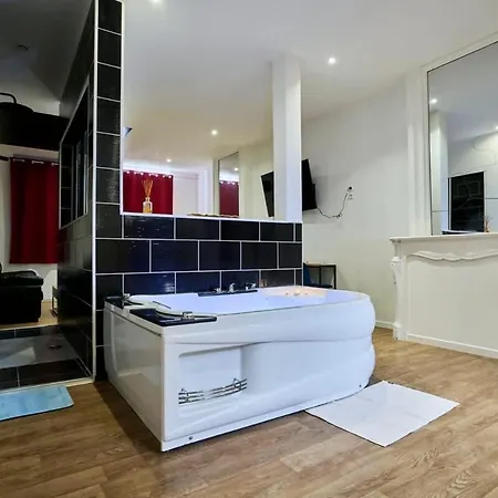 Locanda Baignoire Blaneo & Sauna 10 Minutes De La Gare Tourcoing