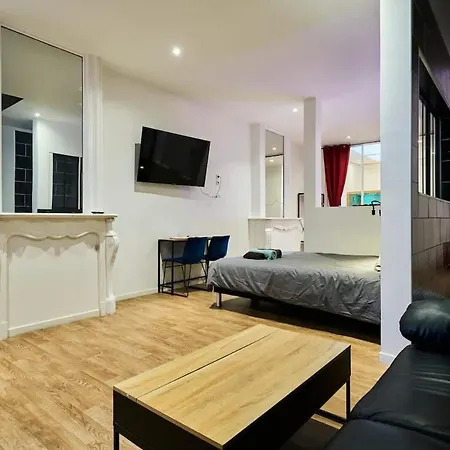 Baignoire Blaneo & Sauna 10 Minutes De La Gare Tourcoing