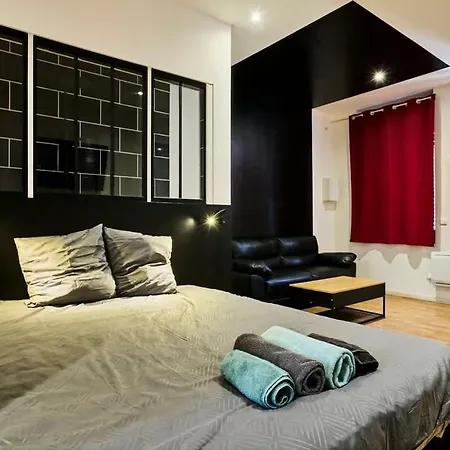 Baignoire Blaneo & Sauna 10 Minutes De La Gare * Tourcoing