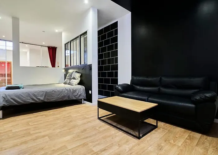 Baignoire Blaneo & Sauna 10 Minutes De La Gare * Tourcoing