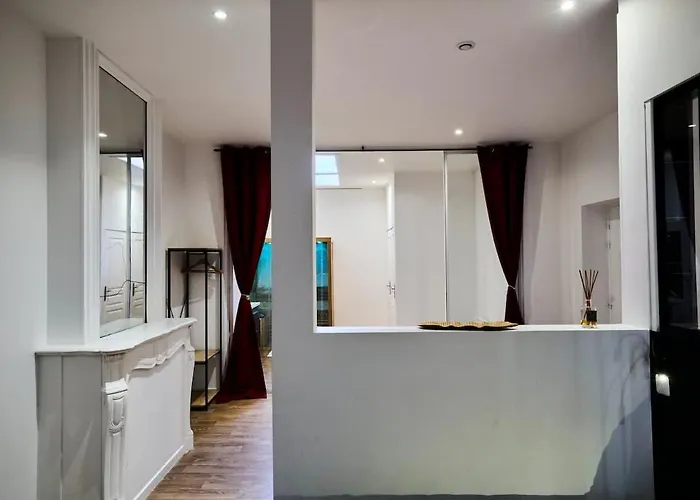 Baignoire Blaneo & Sauna 10 Minutes De La Gare *