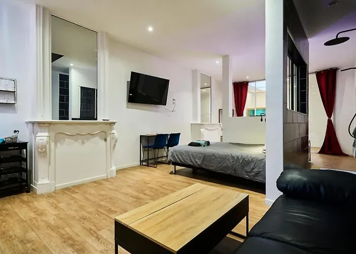 Baignoire Blaneo & Sauna 10 Minutes De La Gare Tourcoing